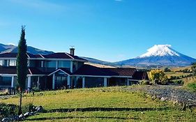 Balcon Al Cotopaxi Hosteria